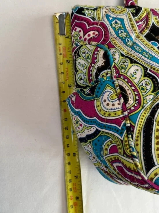VERA BRADLEY | Bella Paisley Silk Quilted Handbag - Picture 8 of 13
